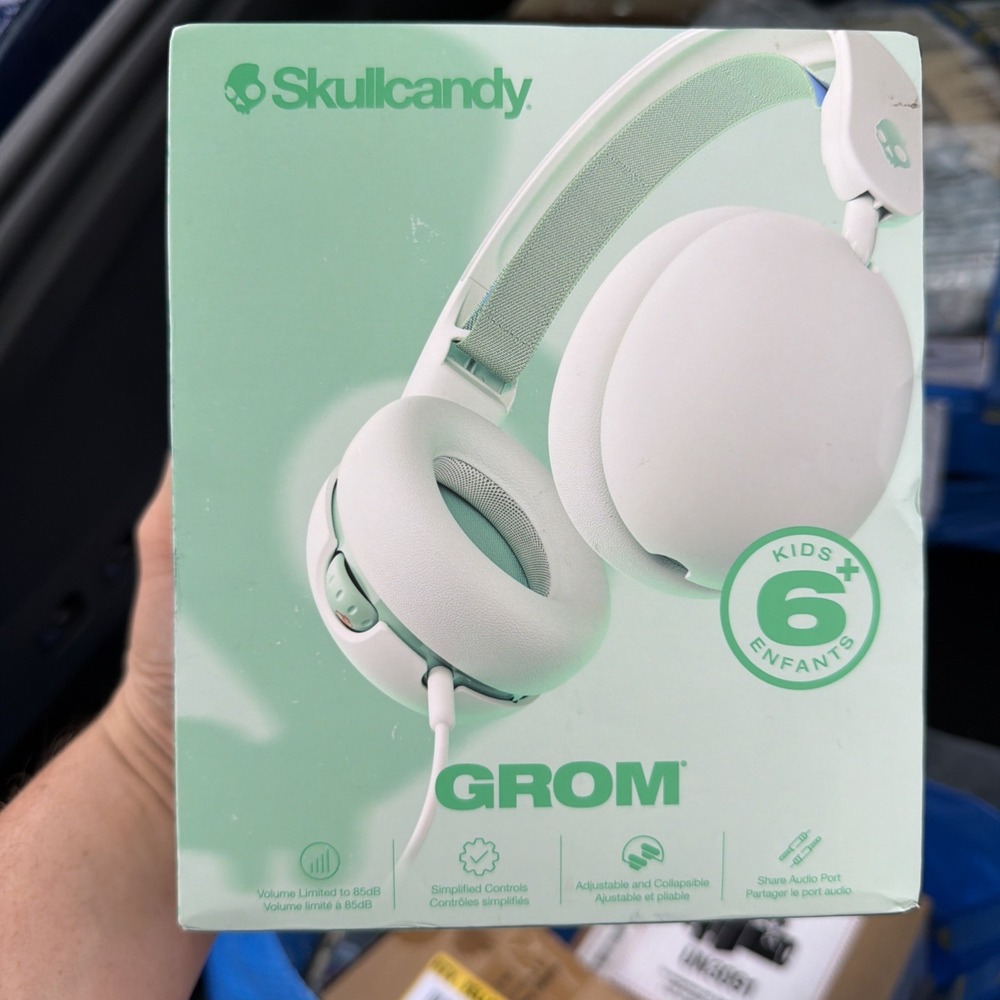 Grom Wired Kids Folding Over-Ear Headphones, Mic, 3.5 mm, Volume Limited